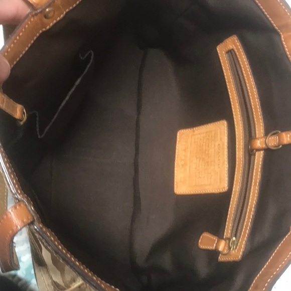 Coach Hand Bag - Picture 4 of 6